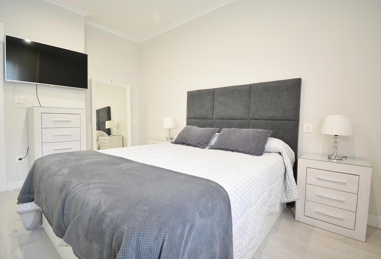 Galihost - Apartamento En Pleno Centro De Portonovo, Санхенхо Экстерьер фото